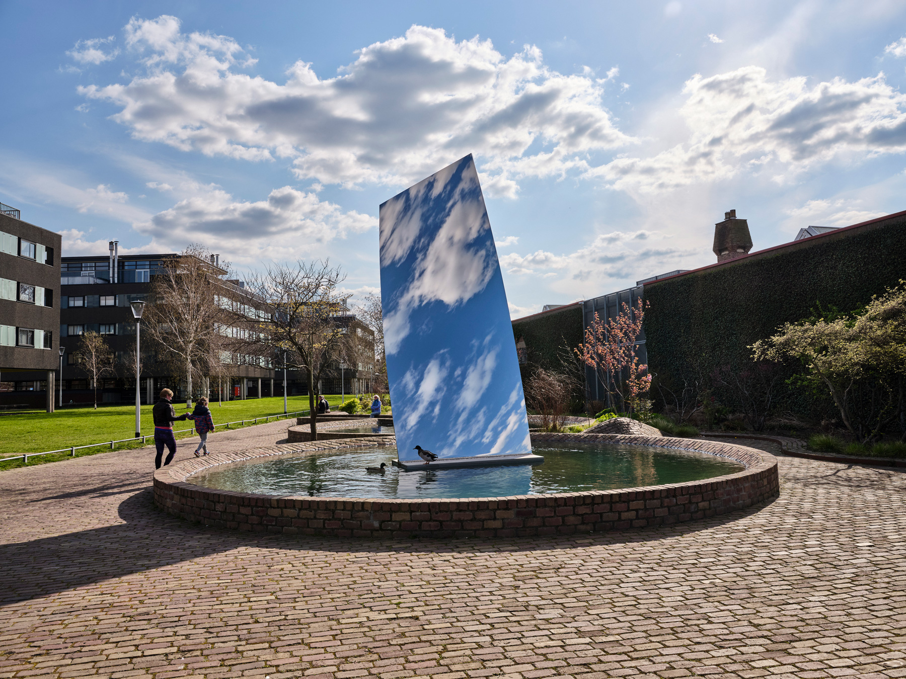 Musea Tilburg Pont Parking Pr s De De Pont Museum TZXPTR